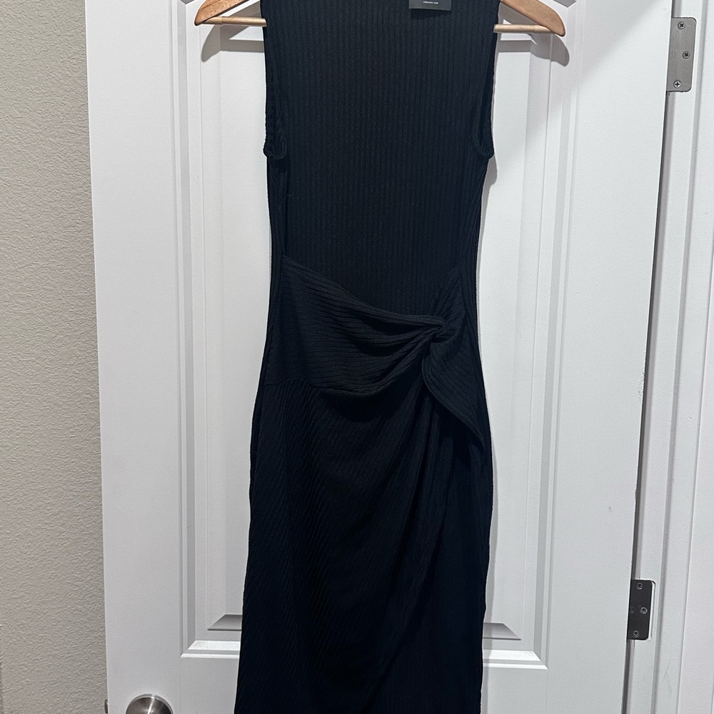 Forever 21- Sleeveless Black Knot-Front Midi Dress